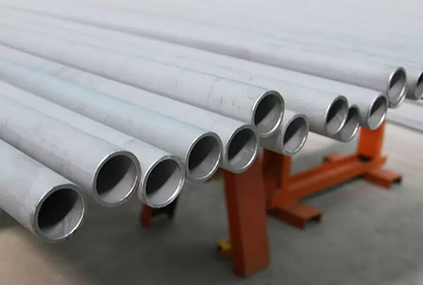 StainlessSteelSeamlessPipe02